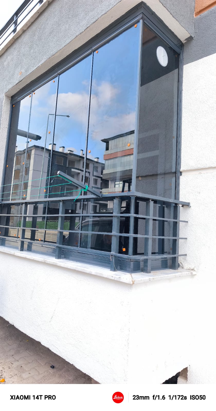 Selçuklu Minimalist Siyah Cam Balkon - Konya Cam Balkon - GOM Proje Görseli 4
