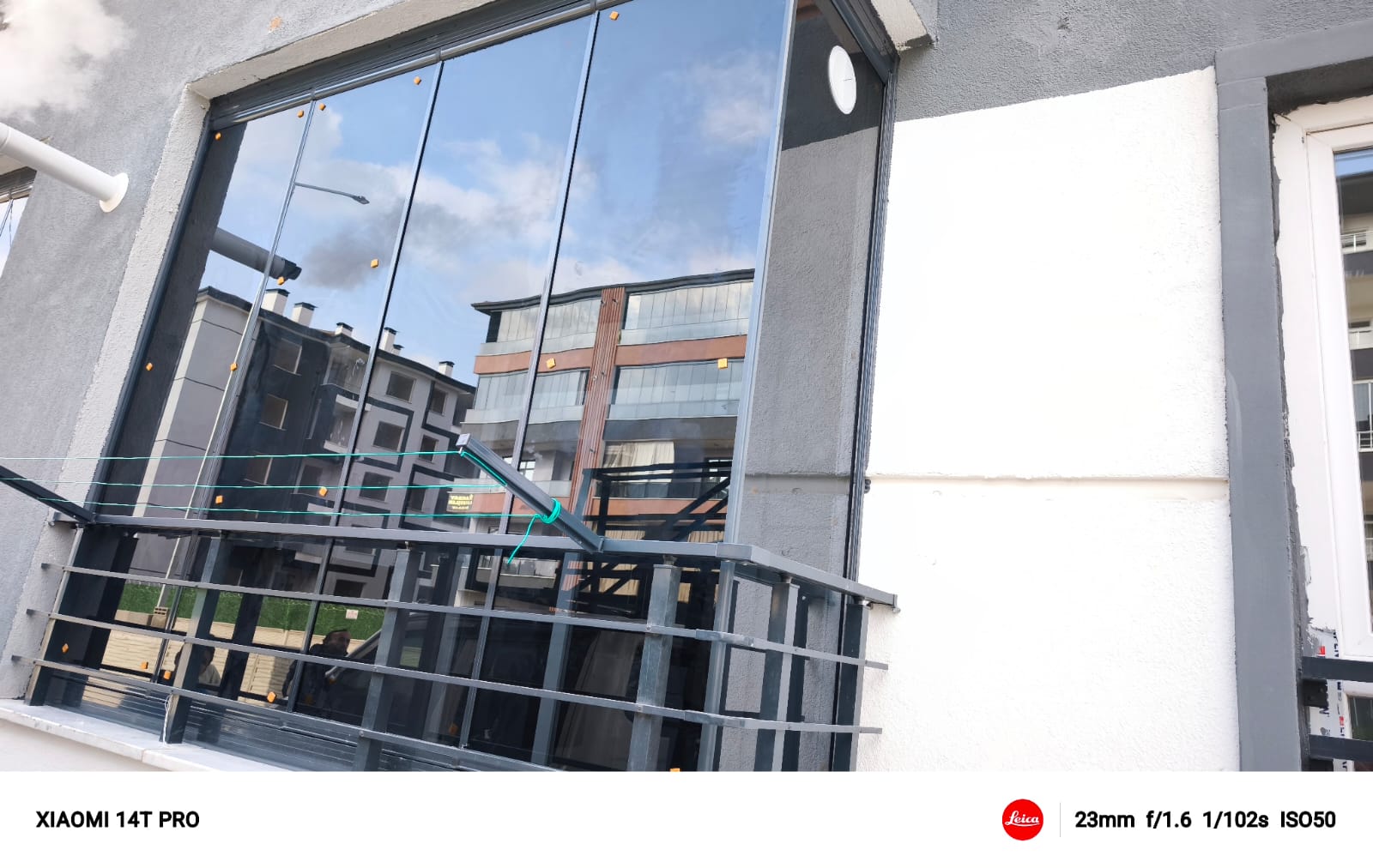 Selçuklu Minimalist Siyah Cam Balkon - Konya Cam Balkon - GOM Proje Görseli 9